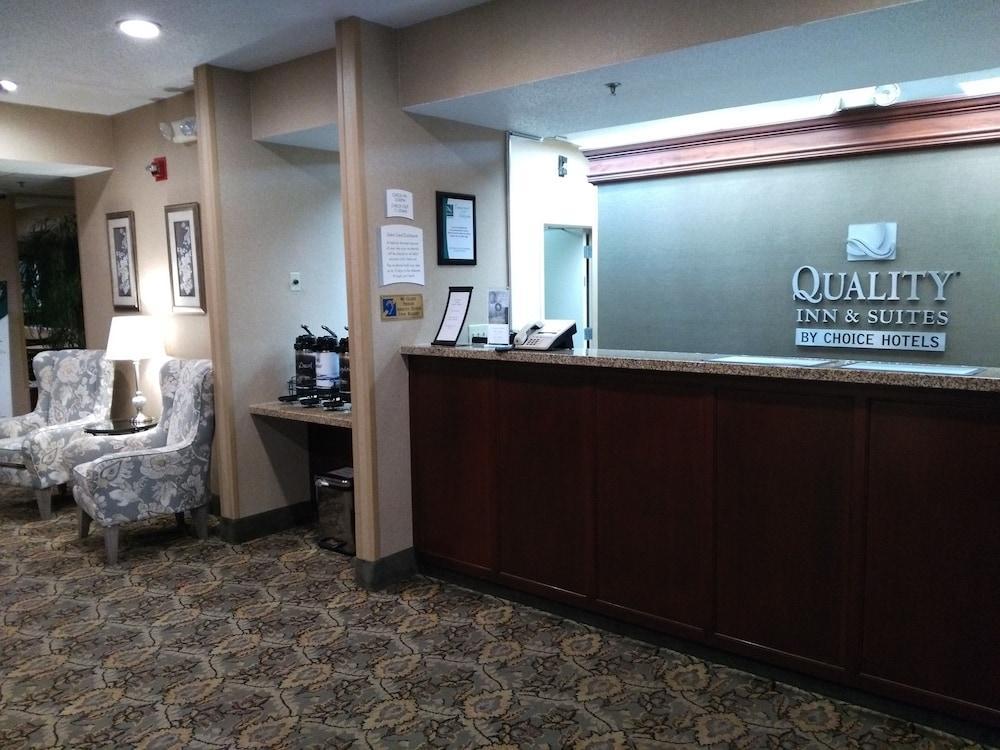 Quality Inn & Suites Benton - Draffenville Esterno foto